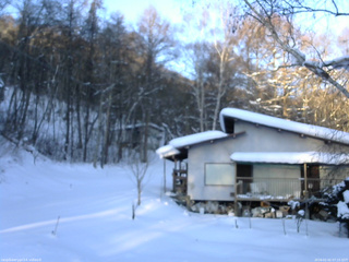 長野県菅平高原 ゆたか山荘 西側(坂上) 2026/02/02 07:15