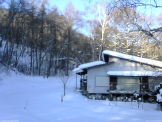 長野県菅平高原 ゆたか山荘 西側(坂上) 2026/02/02 07:45