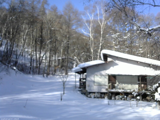 長野県菅平高原 ゆたか山荘 西側(坂上) 2026/02/02 09:30