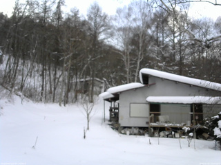 長野県菅平高原 ゆたか山荘 西側(坂上) 2026/02/02 15:30