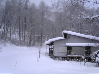 長野県菅平高原 ゆたか山荘 西側(坂上) 2026/02/03 06:45