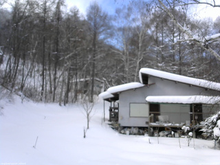 長野県菅平高原 ゆたか山荘 西側(坂上) 2026/02/03 10:45