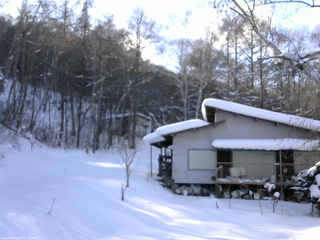 長野県菅平高原 ゆたか山荘 西側(坂上) 2026/02/03 14:45