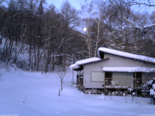 長野県菅平高原 ゆたか山荘 西側(坂上) 2026/02/04 06:30