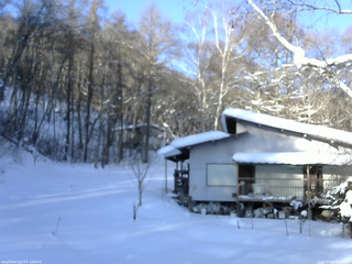 長野県菅平高原 ゆたか山荘 西側(坂上) 2026/02/04 08:15