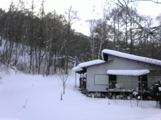 長野県菅平高原 ゆたか山荘 西側(坂上) 2026/02/04 15:30