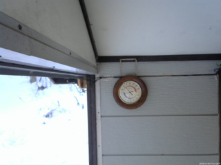 長野県菅平高原 ゆたか山荘 温度計 2026/02/04 07:15