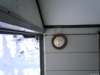 長野県菅平高原 ゆたか山荘 温度計 2026/02/04 10:30