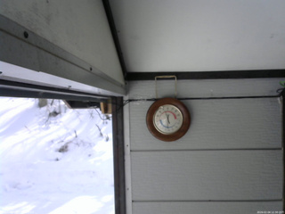 長野県菅平高原 ゆたか山荘 温度計 2026/02/04 12:30