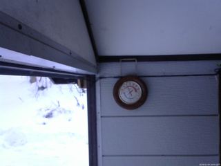 長野県菅平高原 ゆたか山荘 温度計 2026/02/04 16:45