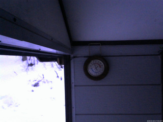 長野県菅平高原 ゆたか山荘 温度計 2026/02/04 17:30