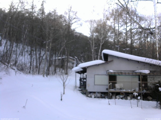 長野県菅平高原 ゆたか山荘 西側(坂上) 2026/02/05 15:00