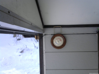 長野県菅平高原 ゆたか山荘 温度計 2026/02/05 08:15