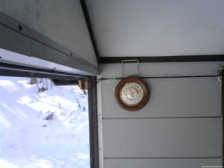 長野県菅平高原 ゆたか山荘 温度計 2026/02/05 09:00