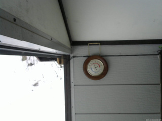 長野県菅平高原 ゆたか山荘 温度計 2026/02/05 12:00