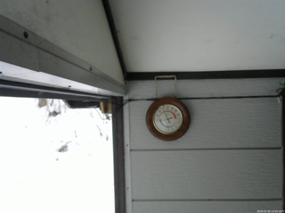 長野県菅平高原 ゆたか山荘 温度計 2026/02/05 13:00