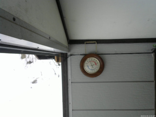 長野県菅平高原 ゆたか山荘 温度計 2026/02/05 13:30