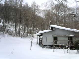 長野県菅平高原 ゆたか山荘 西側(坂上) 2026/02/06 11:15