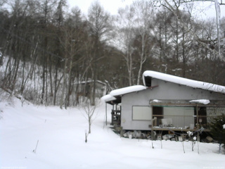 長野県菅平高原 ゆたか山荘 西側(坂上) 2026/02/06 11:30