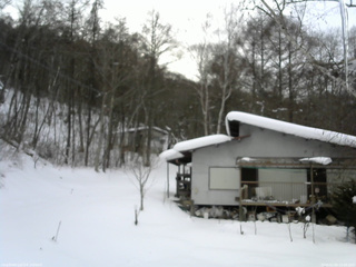 長野県菅平高原 ゆたか山荘 西側(坂上) 2026/02/06 16:00