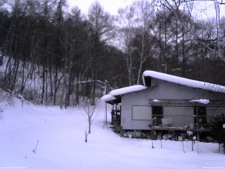 長野県菅平高原 ゆたか山荘 西側(坂上) 2026/02/06 17:30