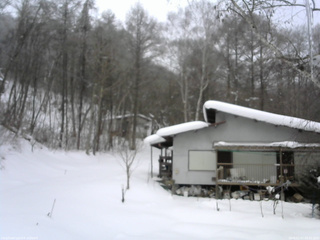 長野県菅平高原 ゆたか山荘 西側(坂上) 2026/02/07 09:30