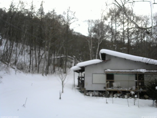 長野県菅平高原 ゆたか山荘 西側(坂上) 2026/02/07 16:15