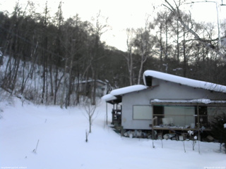 長野県菅平高原 ゆたか山荘 西側(坂上) 2026/02/07 16:45