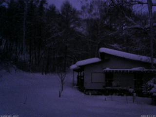 長野県菅平高原 ゆたか山荘 西側(坂上) 2026/02/08 06:15