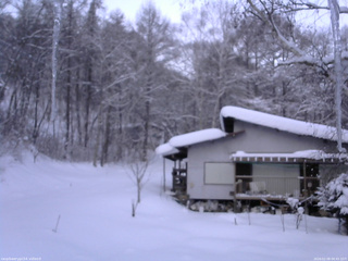 長野県菅平高原 ゆたか山荘 西側(坂上) 2026/02/08 06:45