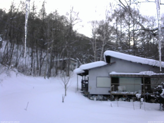 長野県菅平高原 ゆたか山荘 西側(坂上) 2026/02/09 16:00