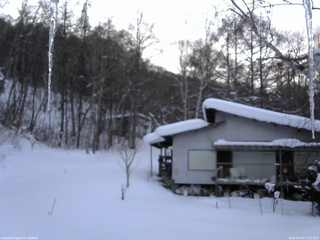 長野県菅平高原 ゆたか山荘 西側(坂上) 2026/02/09 17:15