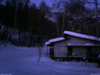 長野県菅平高原 ゆたか山荘 西側(坂上) 2026/02/10 06:15