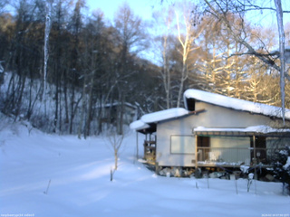長野県菅平高原 ゆたか山荘 西側(坂上) 2026/02/10 07:00