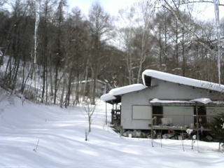 長野県菅平高原 ゆたか山荘 西側(坂上) 2026/02/10 12:45