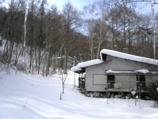 長野県菅平高原 ゆたか山荘 西側(坂上) 2026/02/10 13:30