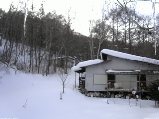 長野県菅平高原 ゆたか山荘 西側(坂上) 2026/02/10 15:45