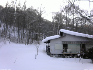 長野県菅平高原 ゆたか山荘 西側(坂上) 2026/02/13 15:45