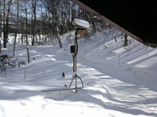長野県菅平高原 ゆたか山荘 南側 2026/02/14 12:45