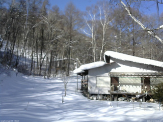 長野県菅平高原 ゆたか山荘 西側(坂上) 2026/02/14 09:30