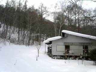 長野県菅平高原 ゆたか山荘 西側(坂上) 2026/02/14 14:45
