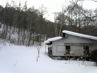 長野県菅平高原 ゆたか山荘 西側(坂上) 2026/02/14 16:00