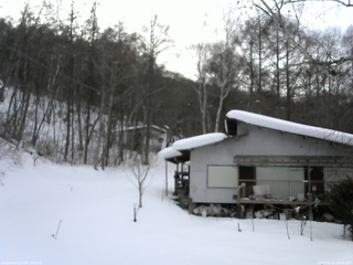 長野県菅平高原 ゆたか山荘 西側(坂上) 2026/02/14 16:30