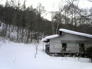 長野県菅平高原 ゆたか山荘 西側(坂上) 2026/02/14 16:45