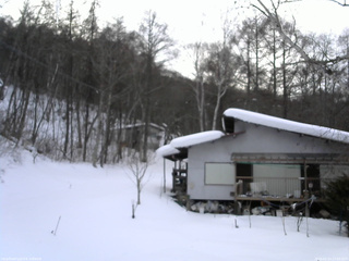 長野県菅平高原 ゆたか山荘 西側(坂上) 2026/02/14 17:00