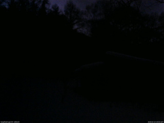 長野県菅平高原 ゆたか山荘 西側(坂上) 2026/02/14 18:00