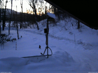 長野県菅平高原 ゆたか山荘 南側 2026/02/15 06:15