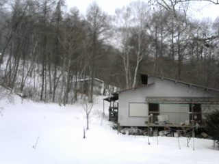 長野県菅平高原 ゆたか山荘 西側(坂上) 2026/02/16 14:15