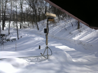 長野県菅平高原 ゆたか山荘 南側 2026/02/17 12:15