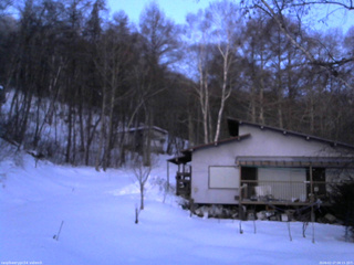 長野県菅平高原 ゆたか山荘 西側(坂上) 2026/02/17 06:15